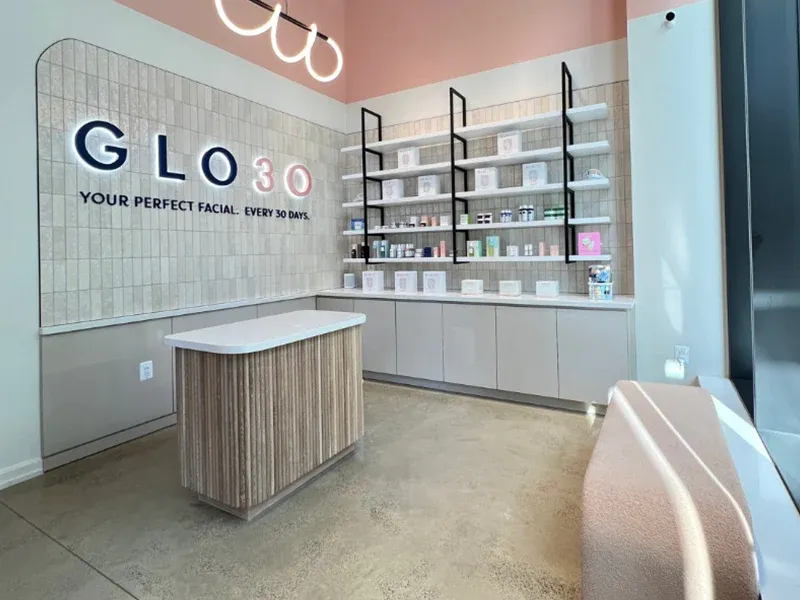 GLO30 National Landing