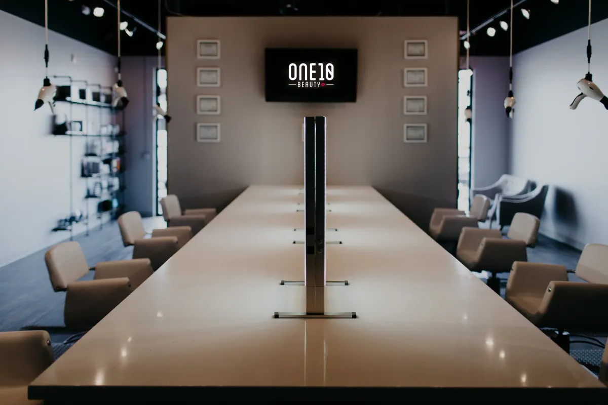 One10 Beauty House